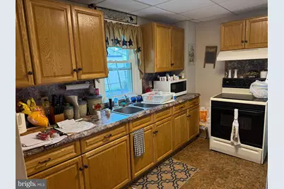 265 W 5th Street, Lewistown, PA 17044 - Photo 5