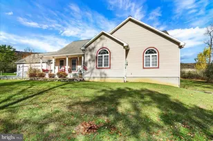 515 Hickory Ln, Belleville, PA 17004 - Photo 3