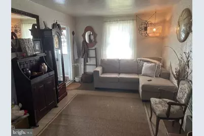 27 Henrietta Street, Lewistown, PA 17044 - Photo 3