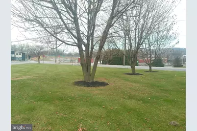 16 W Hale Street, Lewistown, PA 17044 - Photo 7