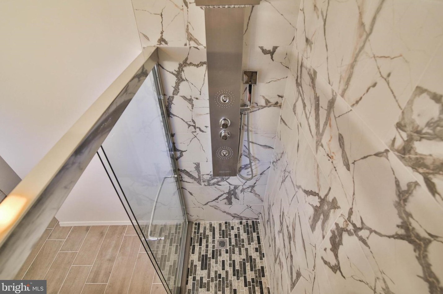 3309 Trafalgar Ave, East Stroudsburg PA  18302-8465 exterior