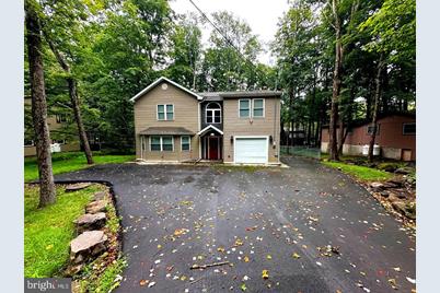 200 Wyomissing Drive, Pocono Lake, PA 18347 - Photo 1