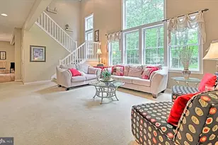 554 Pinecrest Dr, Pocono Pines, PA 18350 - Photo 9