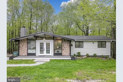 1413 Waterfront Drive, Tobyhanna, PA 18466 - Photo 1