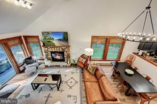 179 Hawthorne Ct, Tannersville, PA 18372 - Photo 37