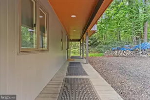 386 Camelback Rd, Tannersville, PA 18372 - Photo 51