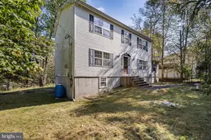 9839 Deerwood Dr, Tobyhanna, PA 18466 - Photo 3