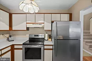 255 Nittany Ct, Mount Pocono, PA 18344 - Photo 13