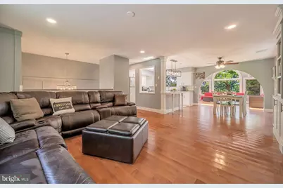 86 Lower Lakeview Drive, East Stroudsburg, PA 18302 - Photo 11