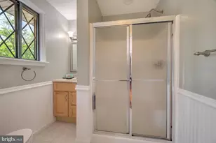 86 Lower Lakeview Dr, East Stroudsburg, PA 18302 - Photo 17