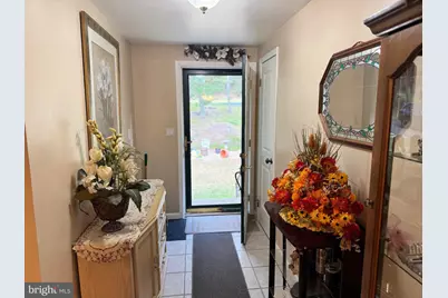 692 Watercrest Avenue, Effort, PA 18330 - Photo 3