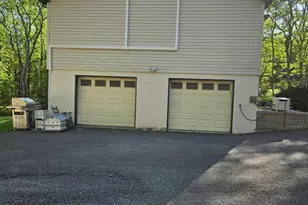 692 Watercrest Ave, Effort, PA 18330 - Photo 31