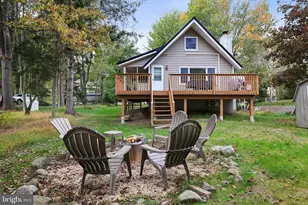 278 Trout Creek Dr, Pocono Lake, PA 18347 - Photo 9