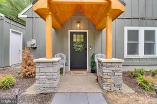 1563 Sullivan Trail, Tannersville, PA 18372 - Photo 3