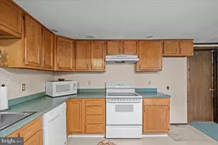 157 Viewtop Rd, Palmerton, PA 18071 - Photo 15