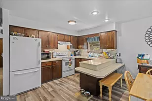 157 Viewtop Rd, Palmerton, PA 18071 - Photo 7