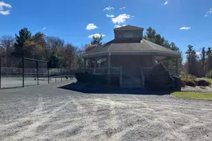 408 Gentian Ln, Pocono Pines, PA 18350 - Photo 39