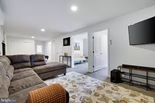 6323 Ventnor Dr, Tobyhanna, PA 18466 - Photo 13