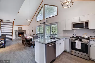 6323 Ventnor Drive, Tobyhanna, PA 18466 - Photo 3