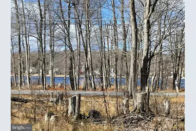 789 Waterfront Drive, Tobyhanna, PA 18466 - Photo 5