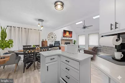 4758 Brentwood Drive, Tobyhanna, PA 18466 - Photo 7