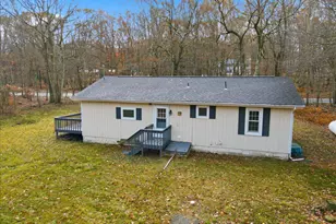 395 Sullivan Trail, Long Pond, PA 18334 - Photo 17