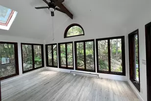 2533 Country Club Dr, Tobyhanna, PA 18466 - Photo 9