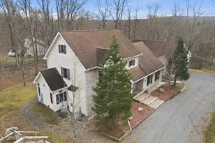 322 Scenic Dr, Blakeslee, PA 18610 - Photo 7