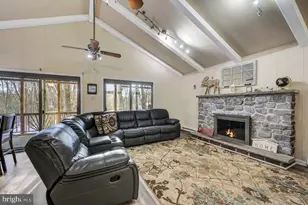 124 Fern Ridge Rd, Blakeslee, PA 18610 - Photo 11