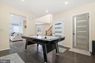 7814 Lake Shore Dr, Pocono Lake, PA 18347 - Photo 15