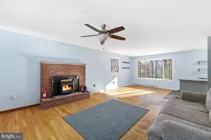 143 Anglemire Dr, Stroudsburg, PA 18360 - Photo 21