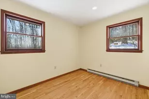 143 Anglemire Dr, Stroudsburg, PA 18360 - Photo 31