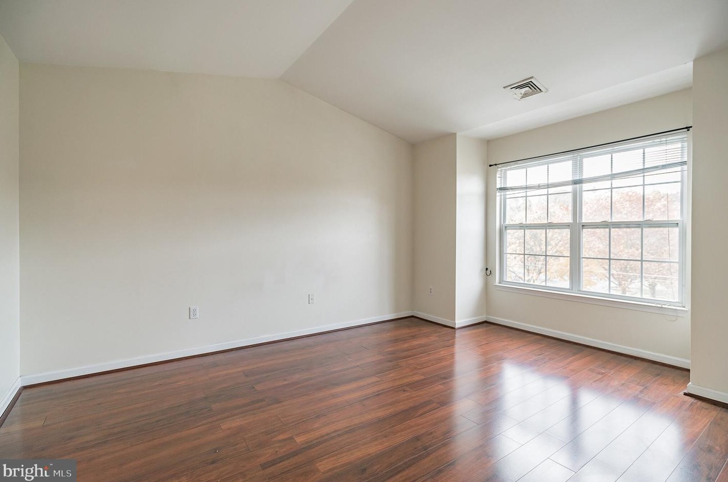 1427 Canal St, Northampton PA  18067-1422 exterior