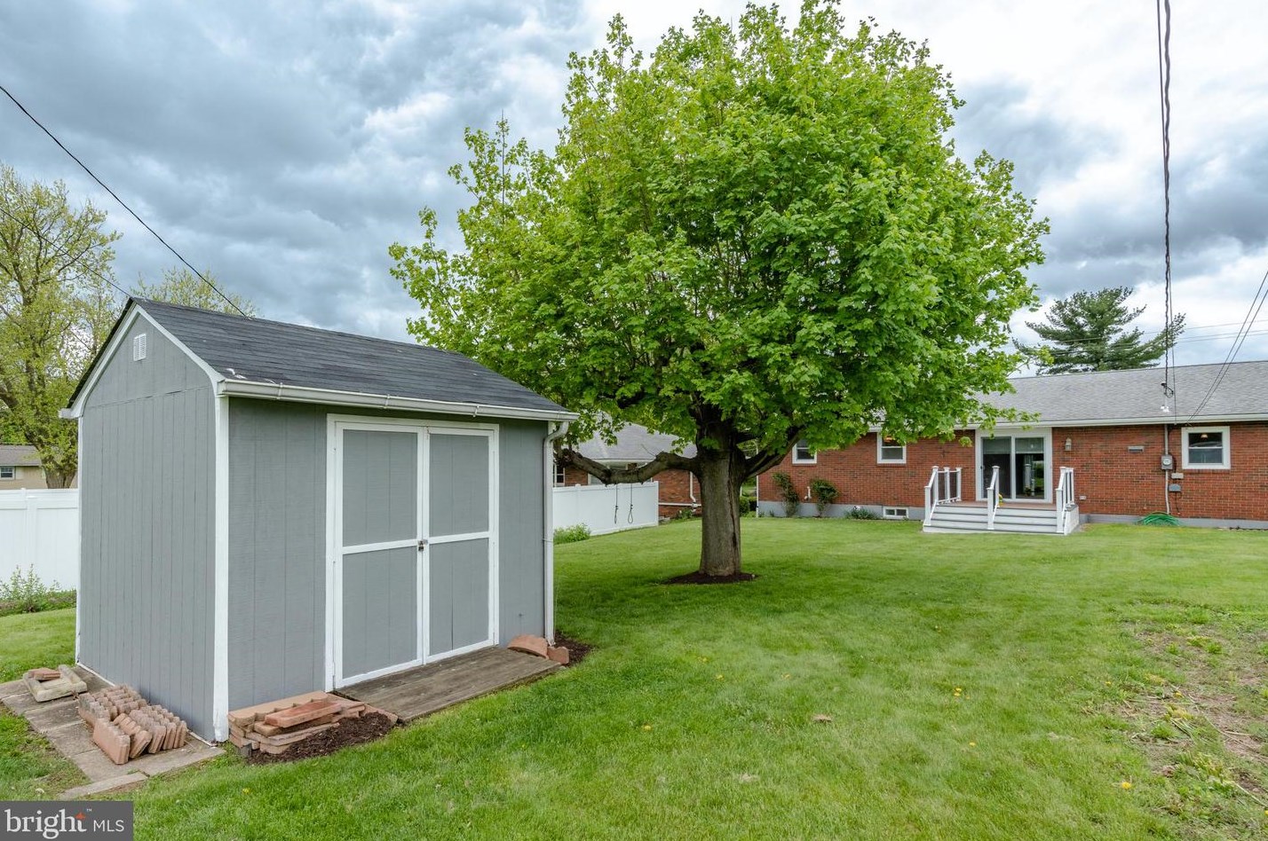 3116 Santee Rd, Bethlehem PA  18020-2832 exterior