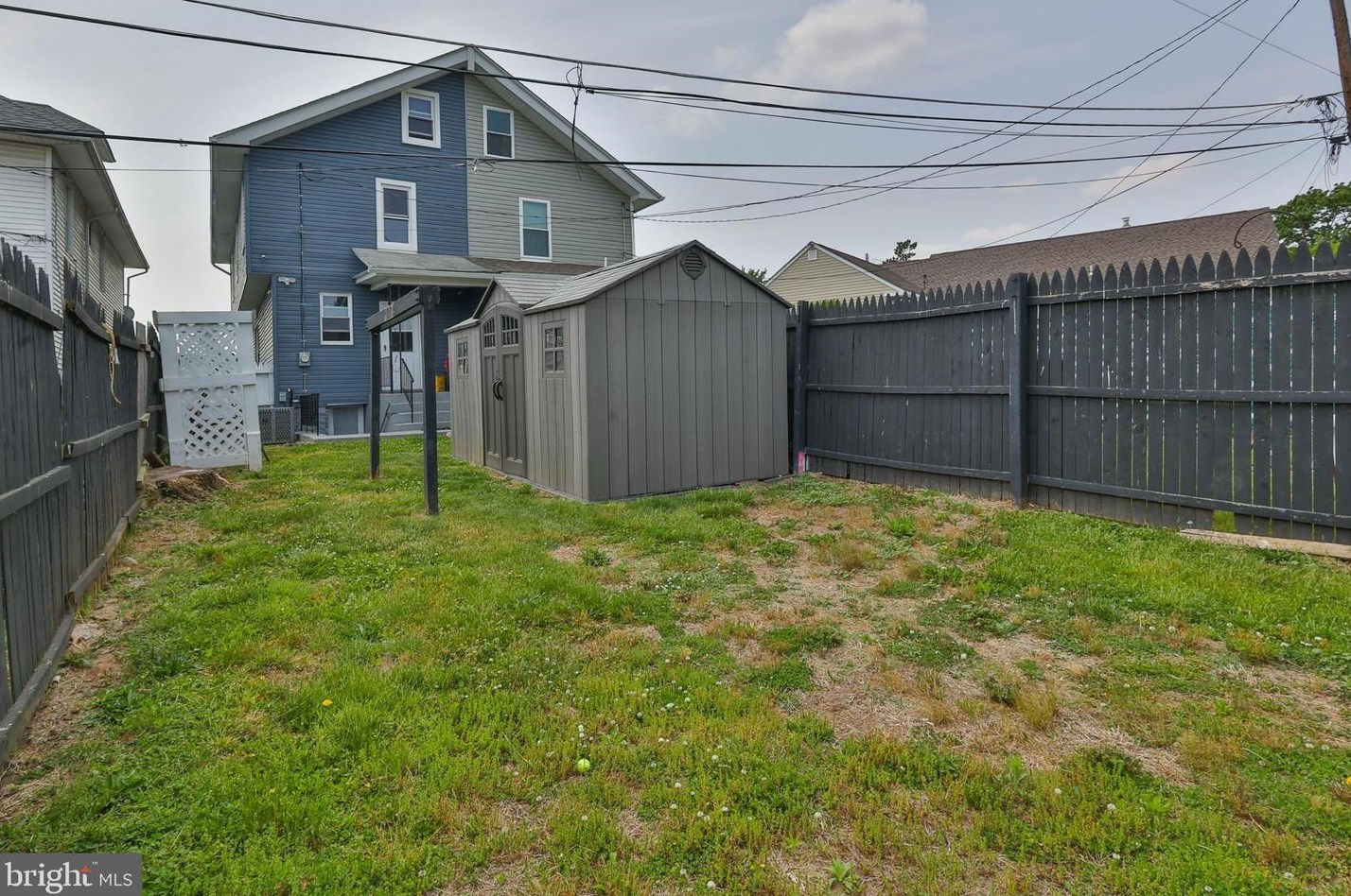 942 Fernwood St, Bethlehem PA  18018-4414 exterior