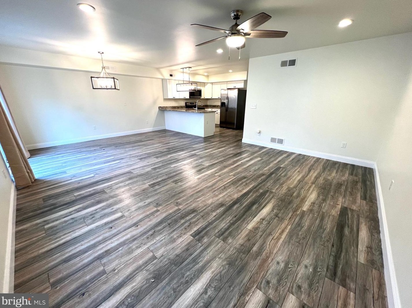 1414 Jadden Ct, Bethlehem PA  18015-9436 exterior