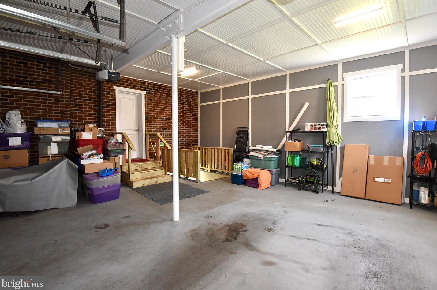 3255 Santee Rd, Bethlehem PA  18020-2833 exterior