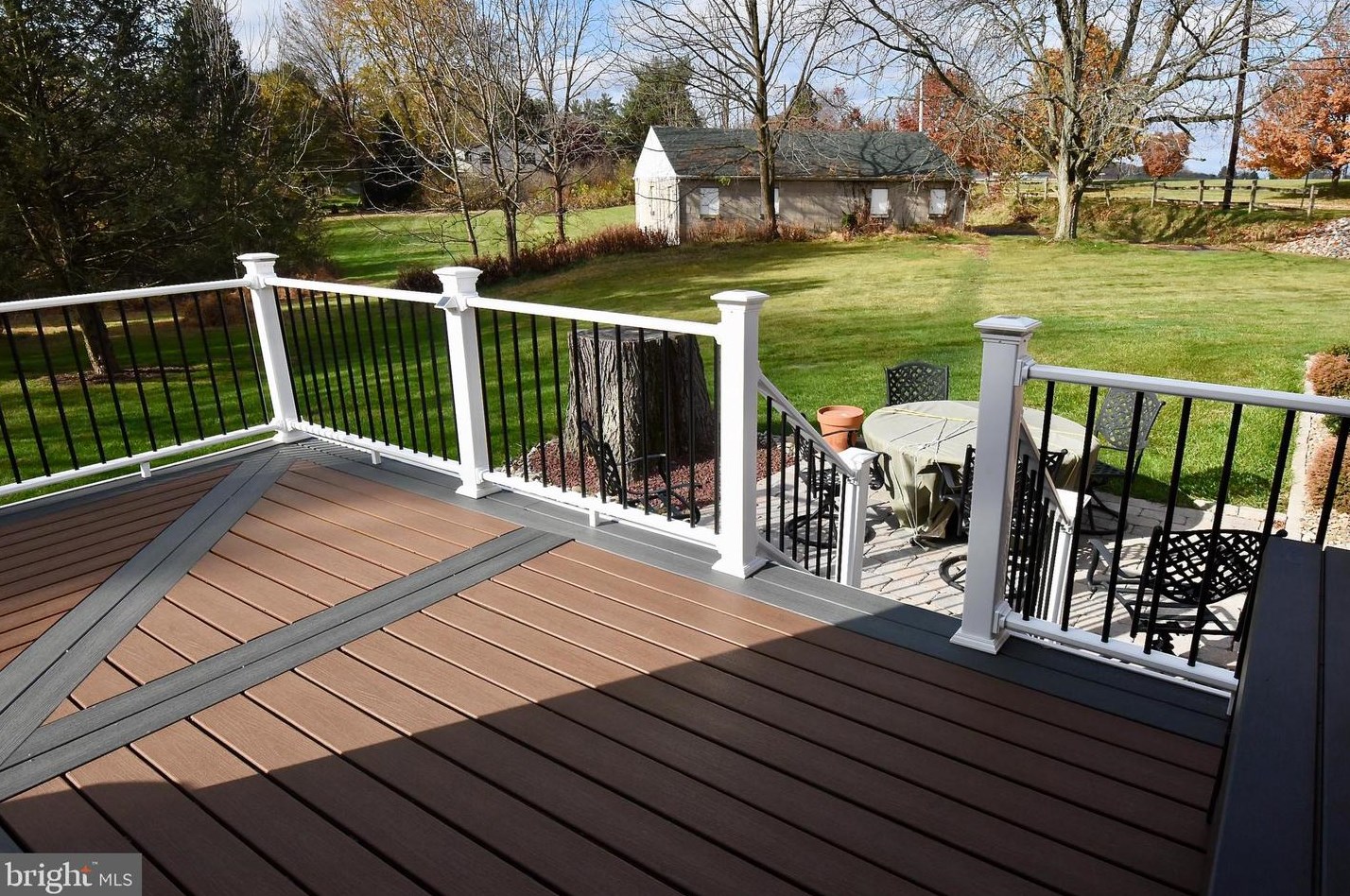 3255 Santee Rd, Bethlehem PA  18020-2833 exterior