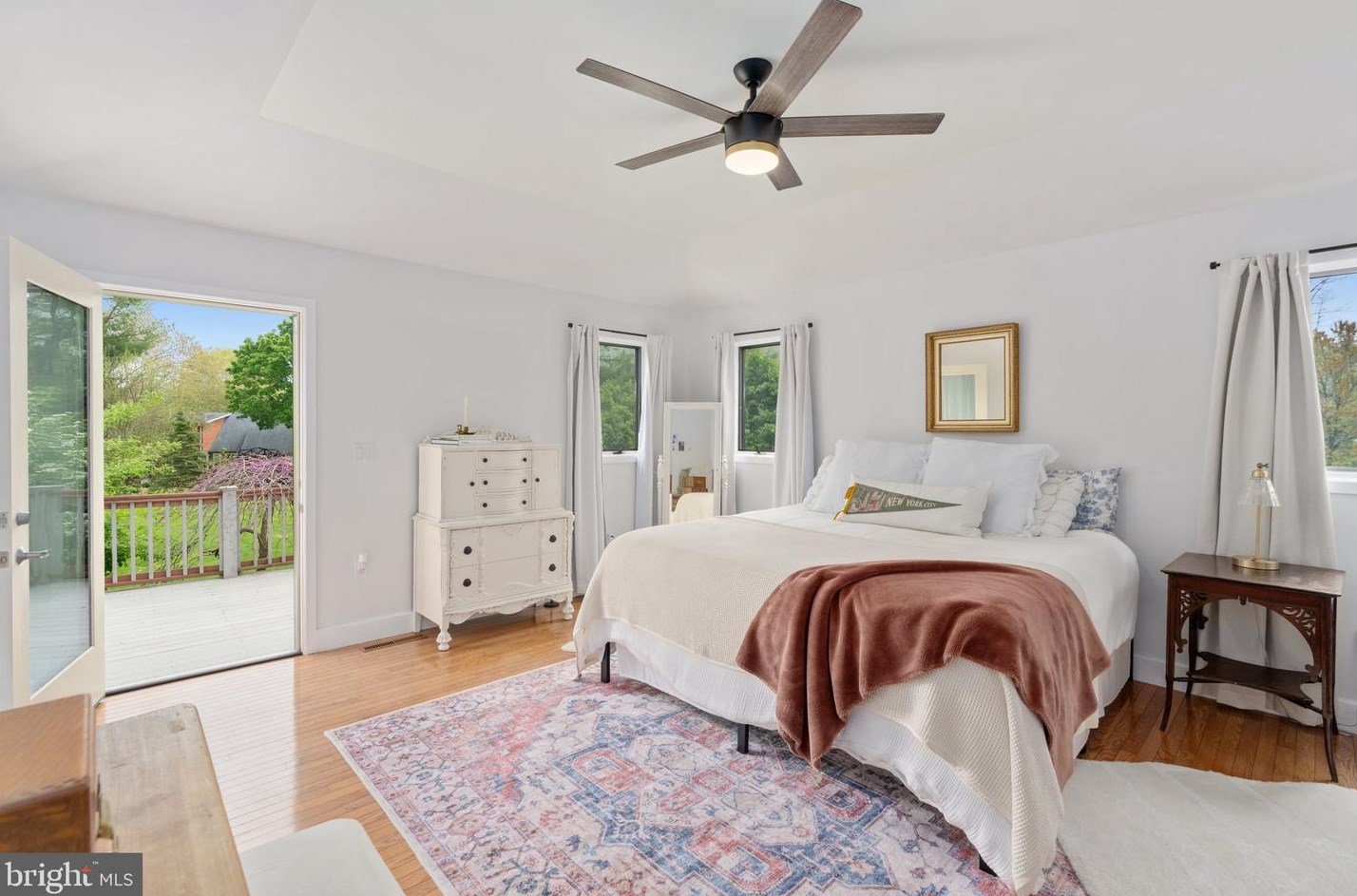 2595 Apple St, Hellertown PA  18055-3210 exterior