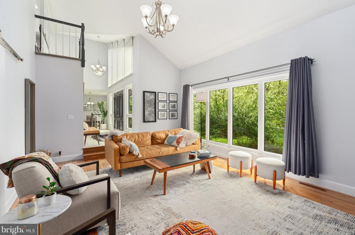 2595 Apple St, Hellertown PA  18055-3210 exterior