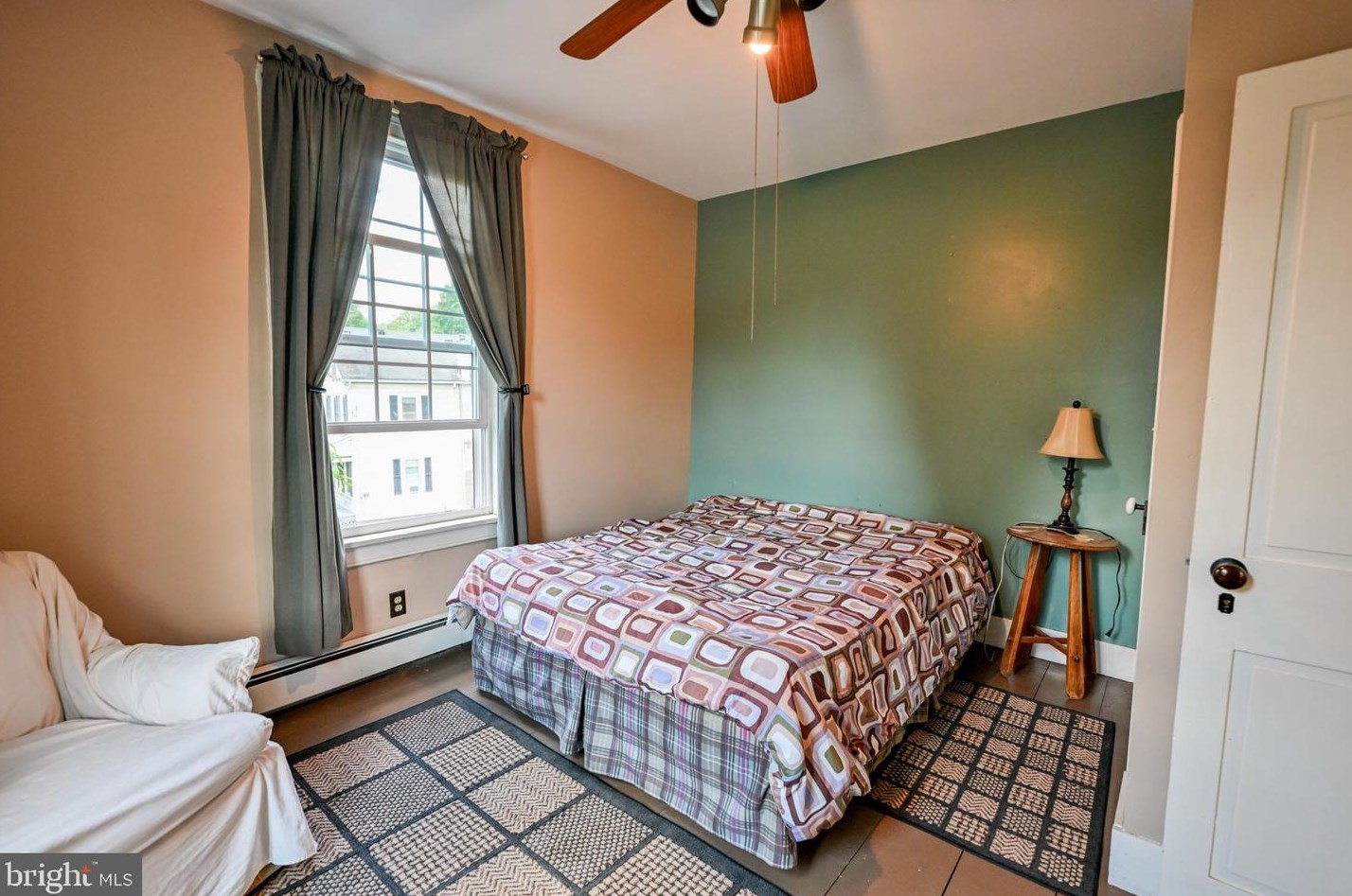 2242 Rdg Rd, Bangor PA 18013-9768 exterior