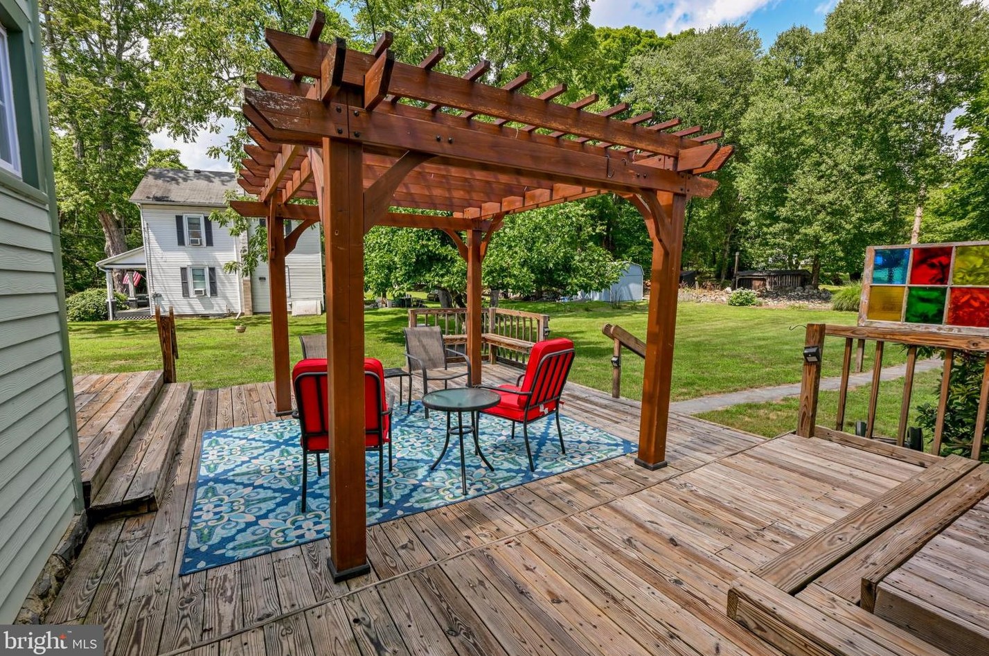 2242 Rdg Rd, Bangor PA 18013-9768 exterior