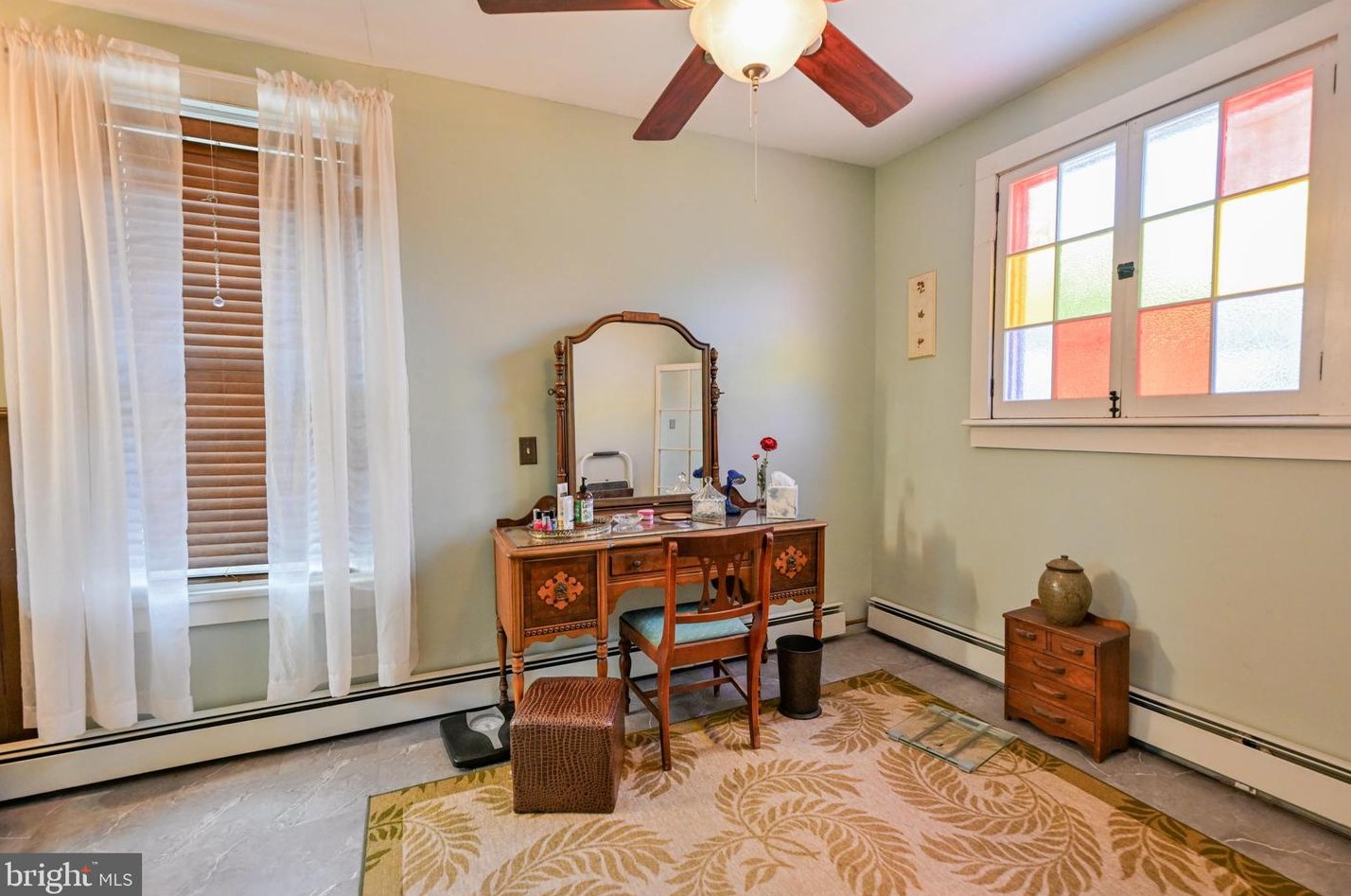 2242 Rdg Rd, Bangor PA 18013-9768 exterior