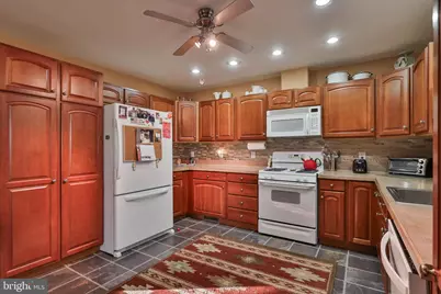 647 San Simeon Place, Easton, PA 18040 - Photo 7