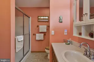 647 San Simeon Pl, Easton, PA 18040 - Photo 15