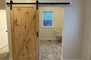 85 Island Ct, Easton, PA 18042 - Photo 13