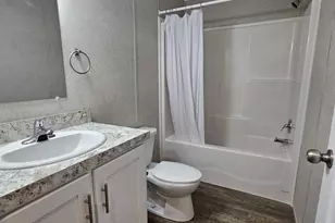 465 Royal Manor Rd, Easton, PA 18042 - Photo 5