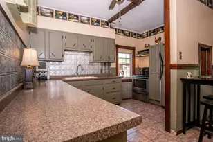 5727 Youngs Hill Rd, Easton, PA 18040 - Photo 9