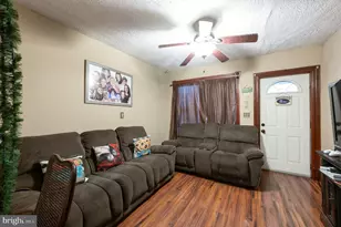 1209 Wood Ave, Easton, PA 18042 - Photo 3