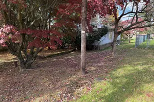 1975 Herbert Ave, Hellertown, PA 18055 - Photo 1